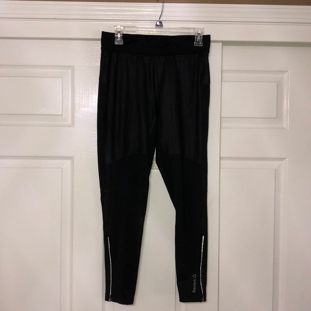 Reebox black leggings